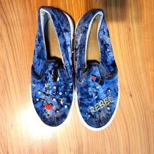Place Rebel Suede Girls Sneakers sz2 GUC